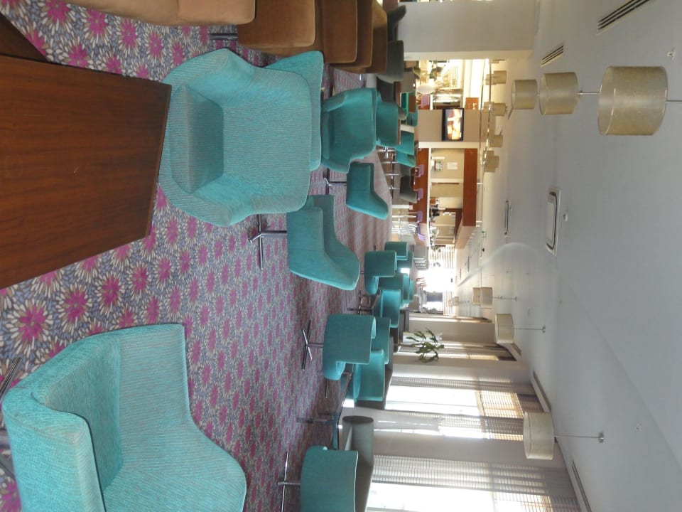 Einige von vielen Sitzmöglichkeiten Sunis Evren Beach Resort Hotel & Spa