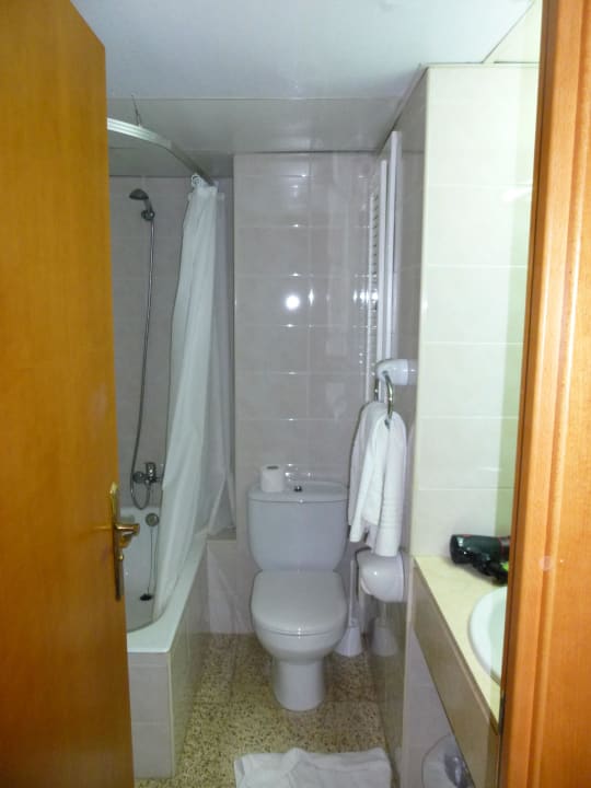 Blick ins Mini-Bad 318 Aubamar Bali