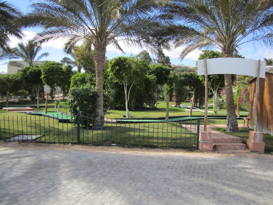 Mini Golf Sultan Gardens Resort