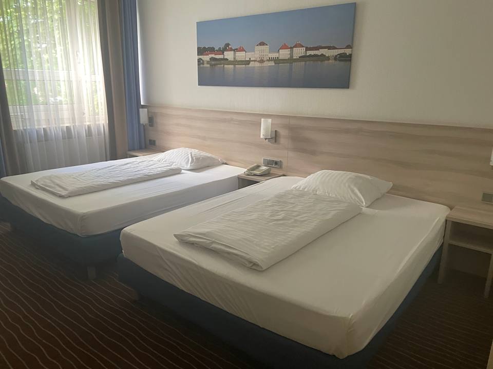 Zimmer ECONTEL Hotel München