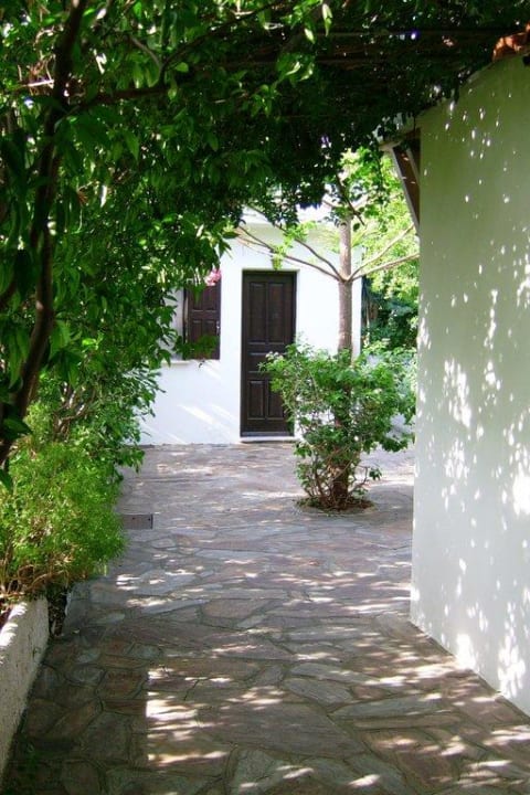 Weg Hotel Golden Sun