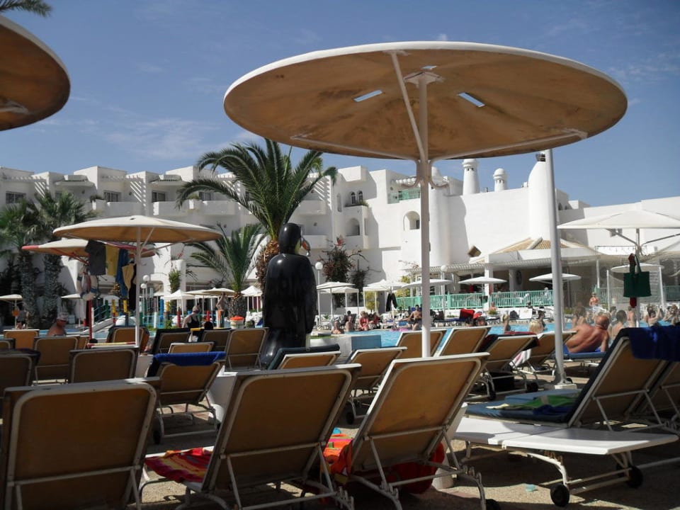 Hauptpool Hotel El Mouradi Skanes Beach