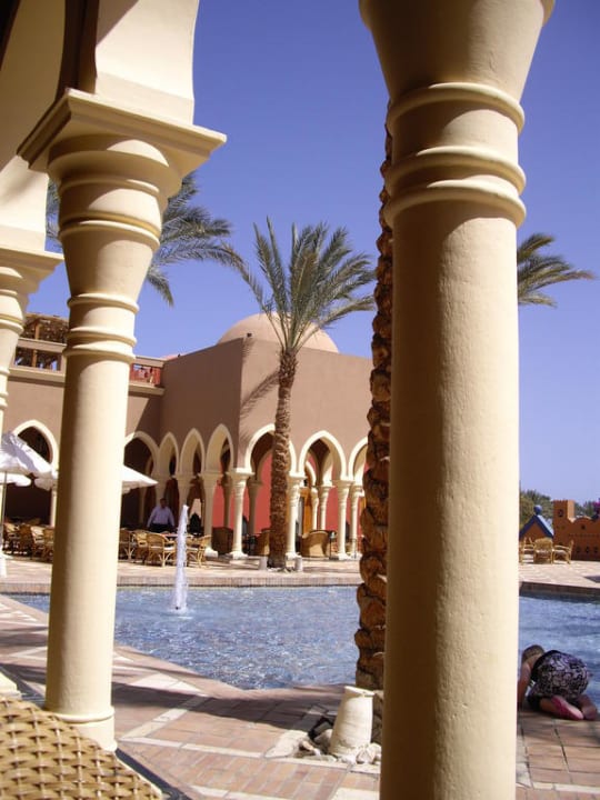 Springbrunnen beim Eingangsbereich Grand Makadi