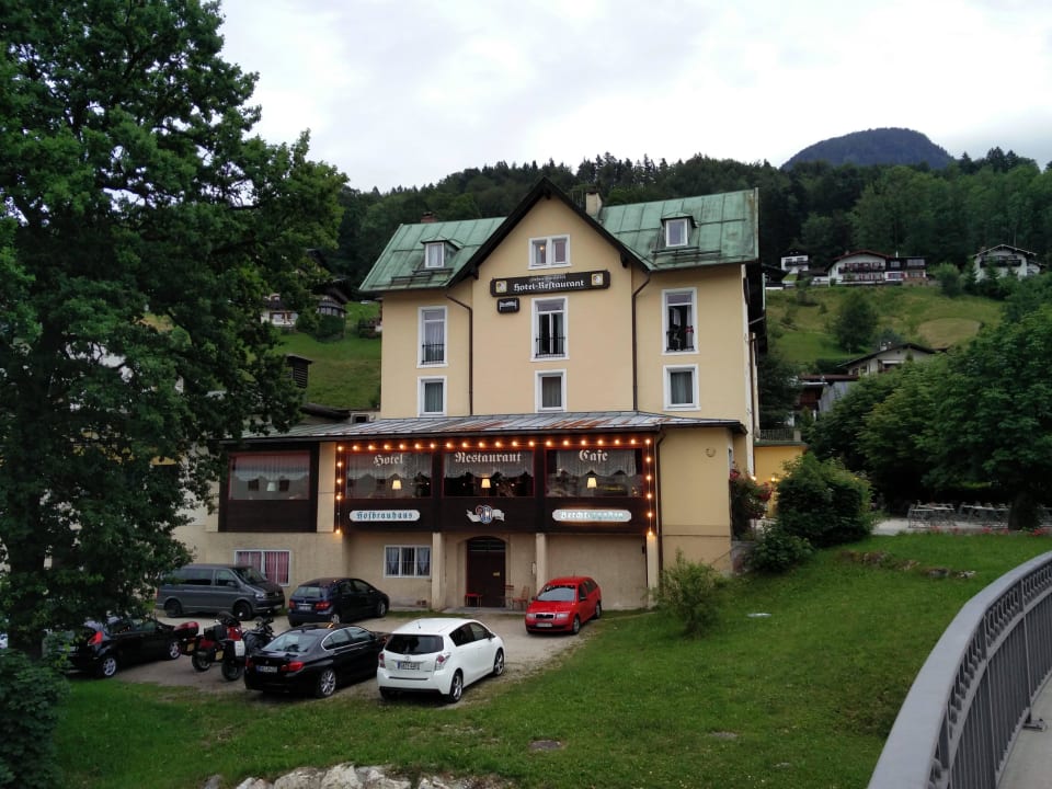 Blick auf unser Zimmer und das Restaurant Hotel Schwabenwirt