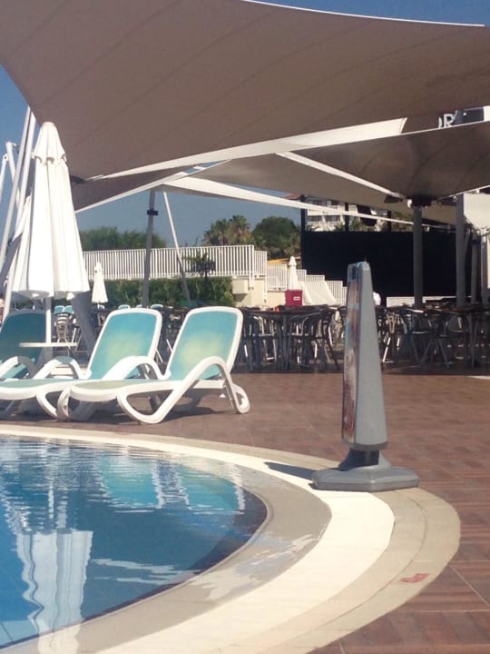 Pool Paloma Oceana