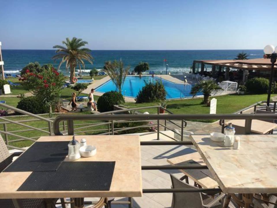 Aussenbereich Restaurant Hotel Ariadne Beach
