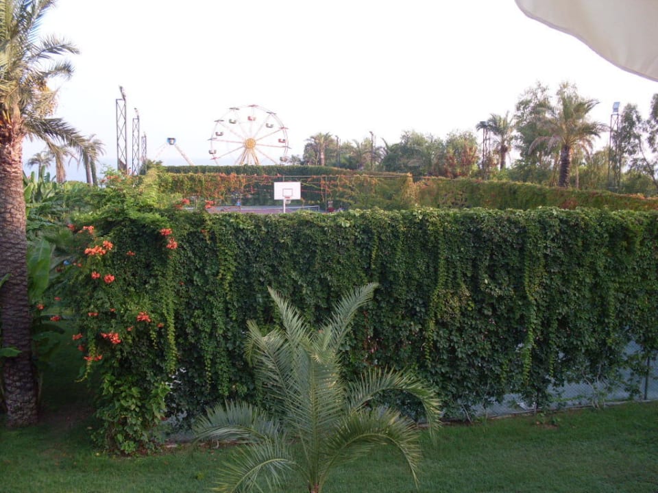 Tennisplatz Hotel Turan Prince