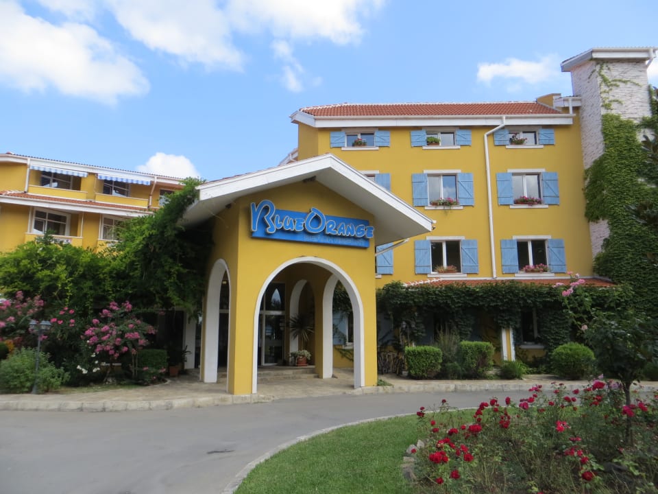 Außenansicht Blue Orange Beach Resort