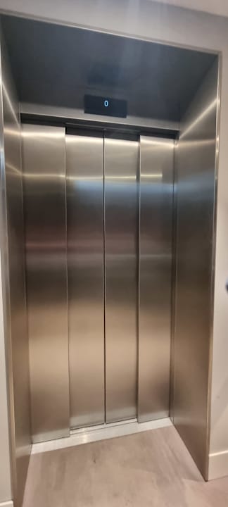 Sonstiges IntercityHotel Berlin Airport BER Terminal 1+2