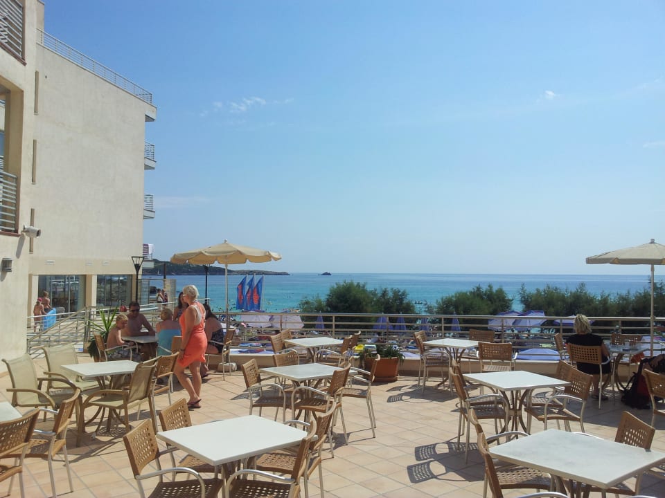 Reichlich Plätze,top Aussicht Hotel Na Forana