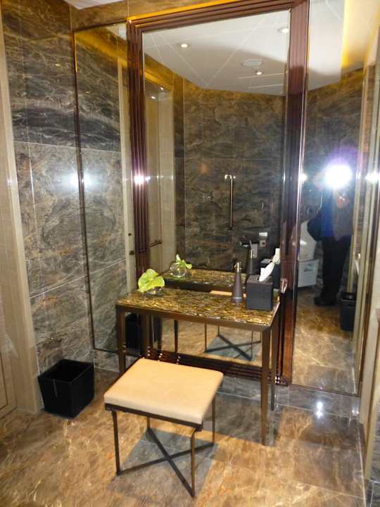 Toilette im Ritz-Carlton Club Hotel The Ritz-Carlton Hongkong