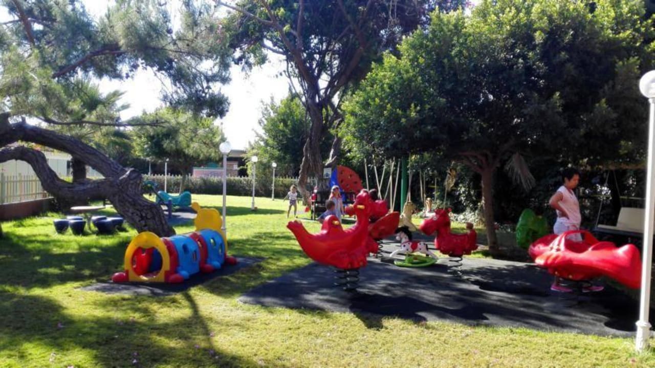 Kinderspielplatz Club Boran Mare Beach