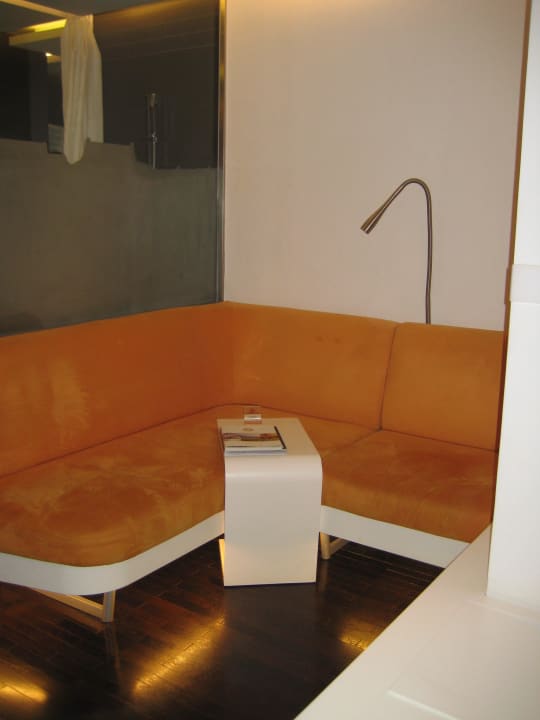 Wohnecke Hotel The Emperor