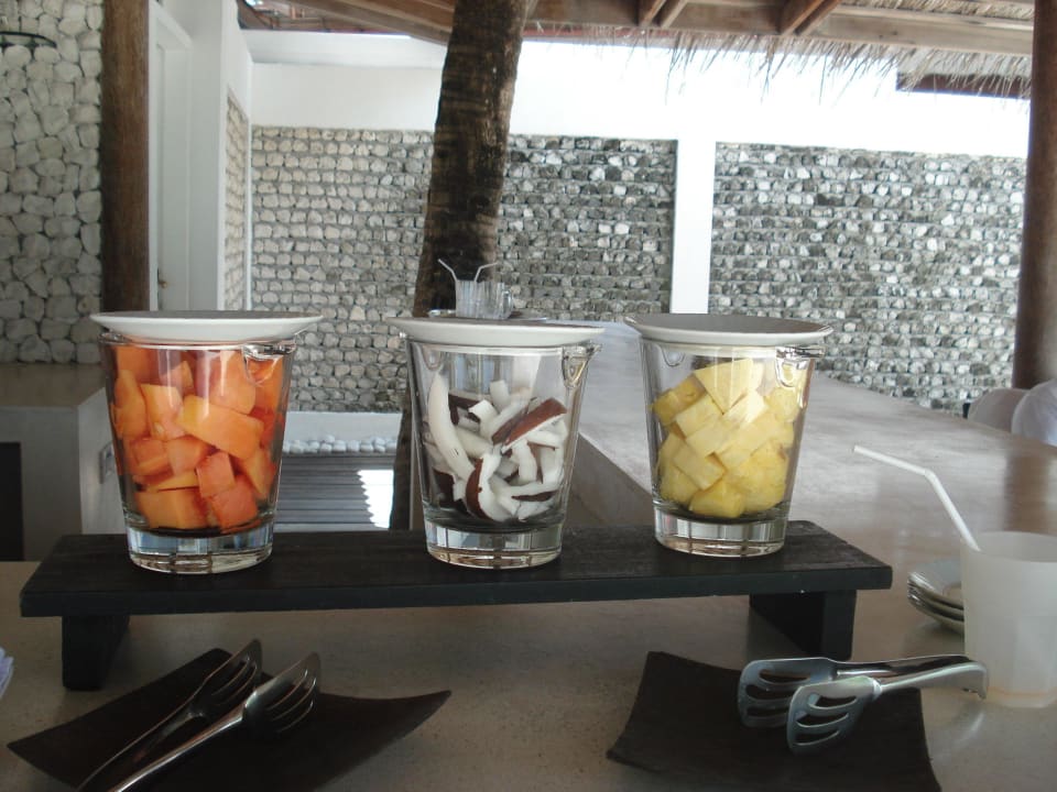 Snacks an der Beachbar Diamonds Thudufushi