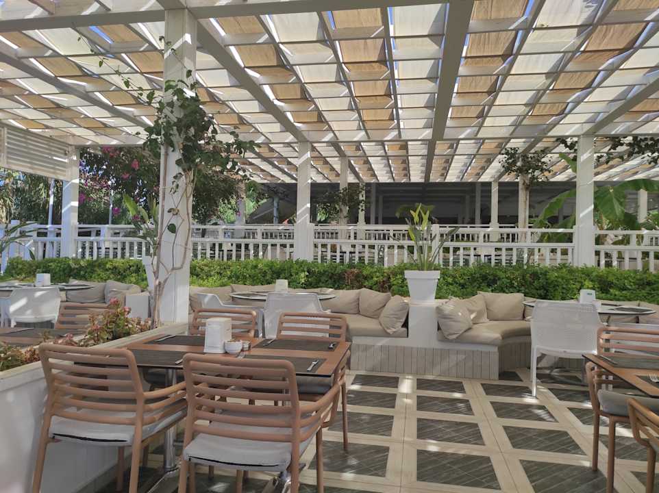 Strand Can Garden Resort