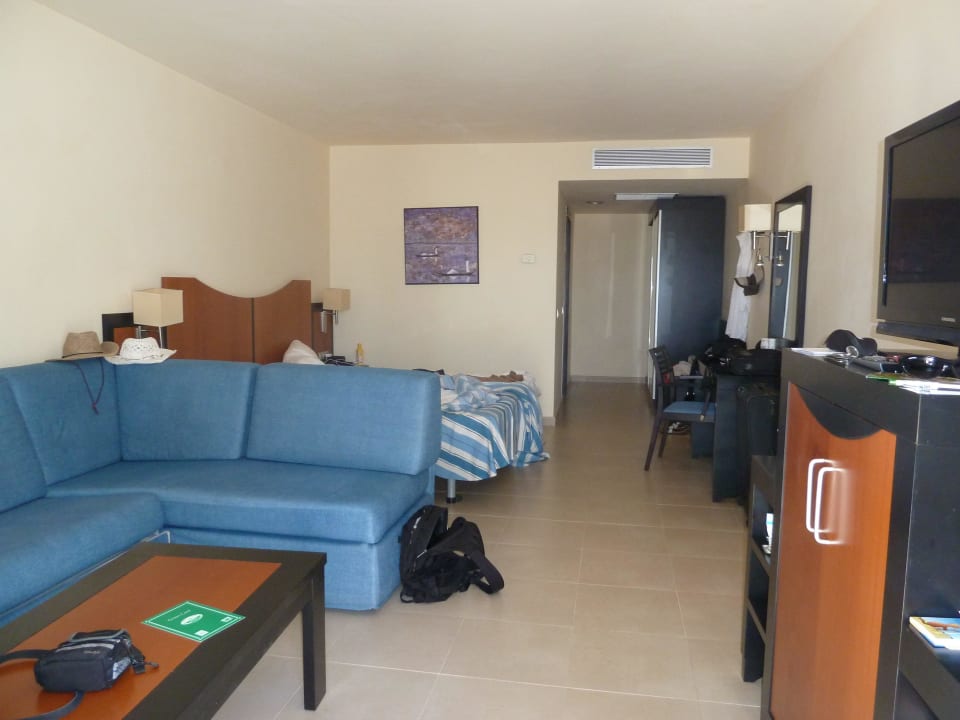 Grosses Hotelzimmer Hotel Las Costas