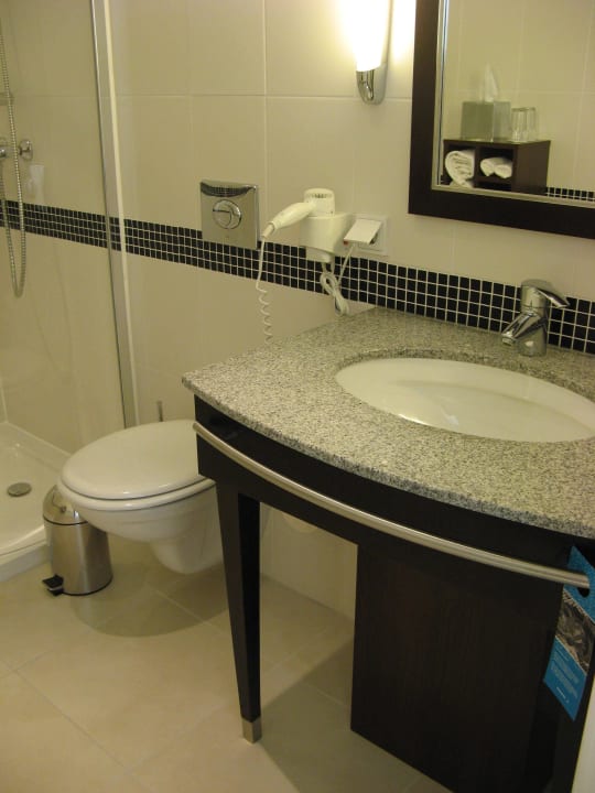Badezimmer Hampton by Hilton Berlin City West