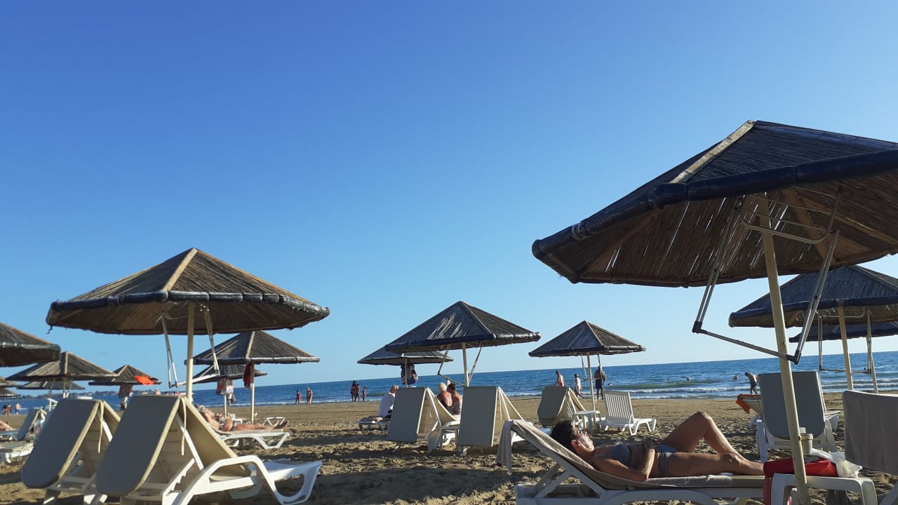 Strand Hotel Defne Garden