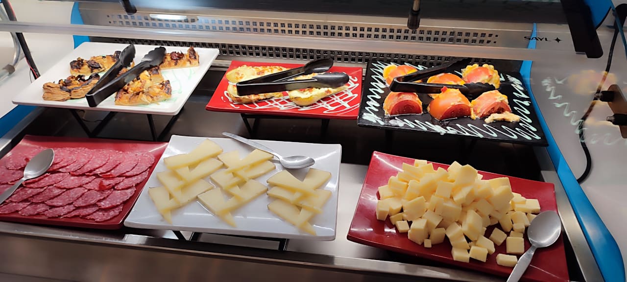 Gastro Canary Garden Club