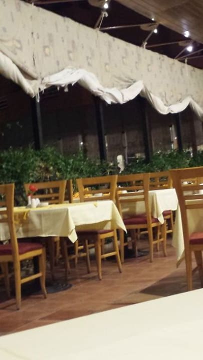 Gastro Golden Beach Resort