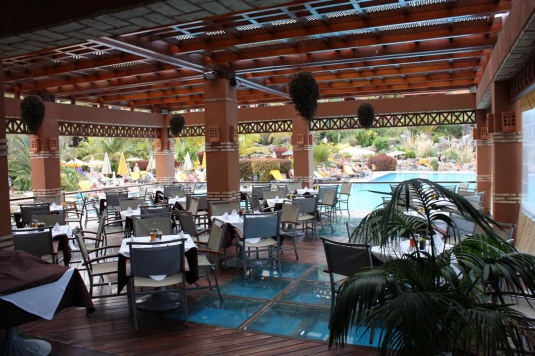 Poolbar H10 Costa Adeje Palace