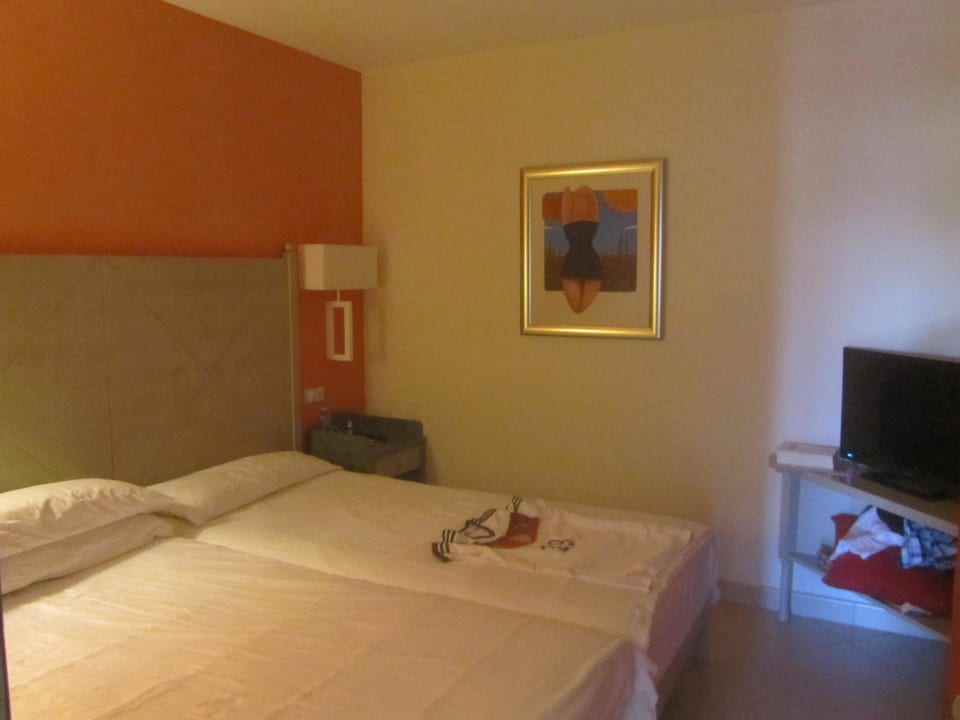Schlafzimmer allsun App.-Hotel Albatros