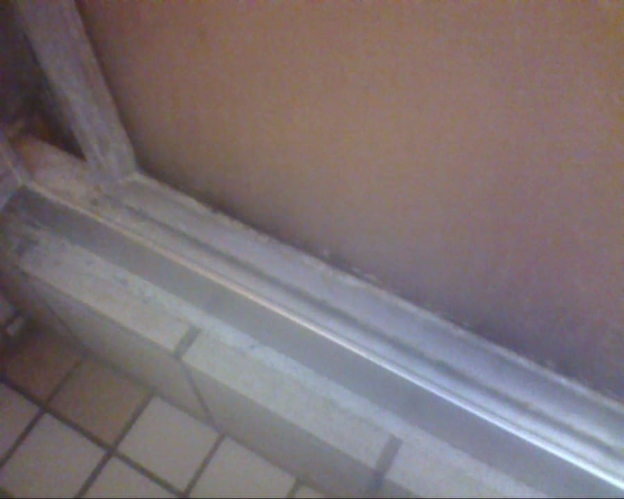 Duschwand 2 Jugendherberge Marburg