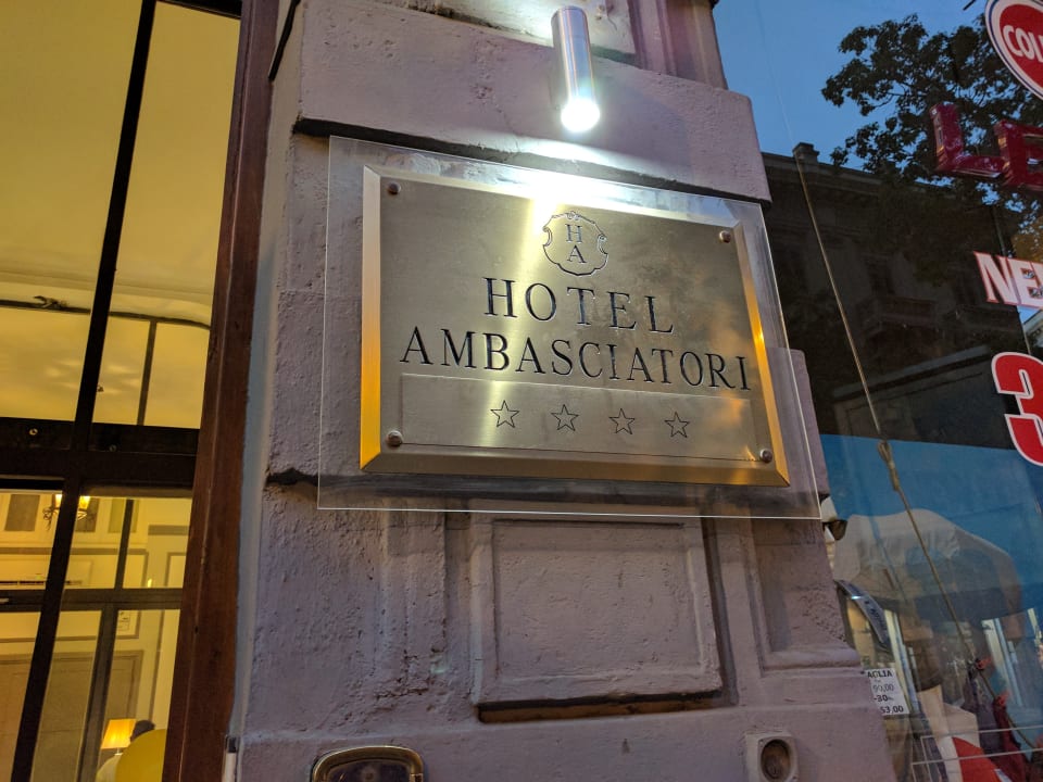Außenansicht Hotel Ambasciatori
