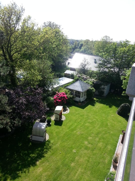 Ausblick in den Garten Seelust