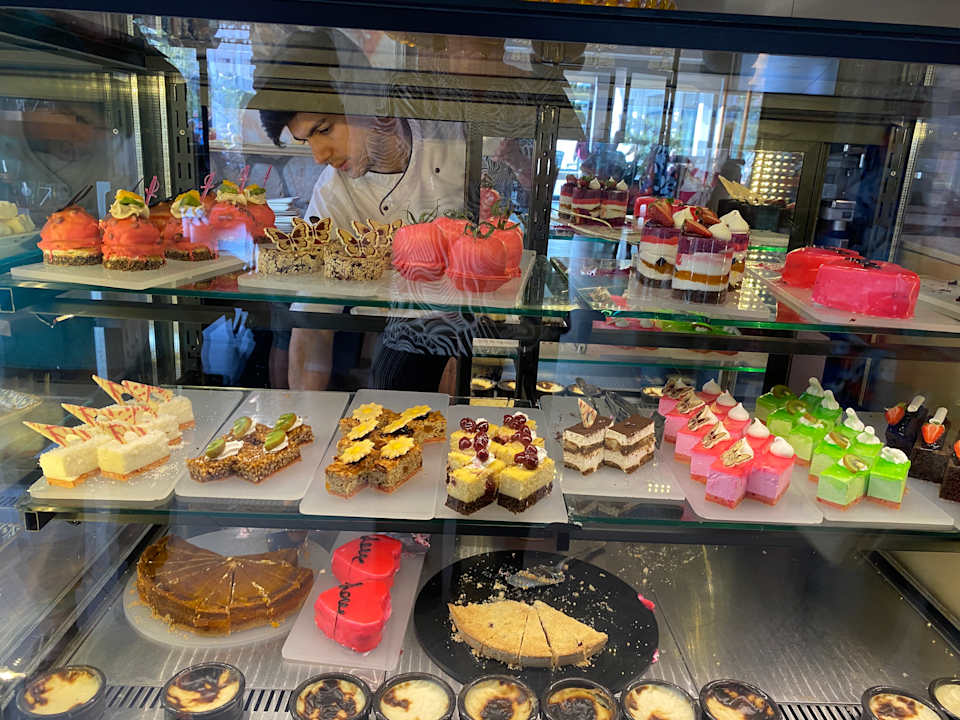 Gastro Side Royal Palace Hotel & Spa