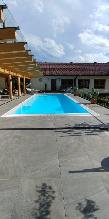Pool Hotel Seehof Tauer