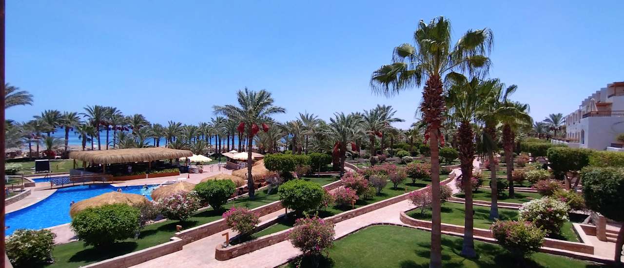 Pool Fort Arabesque Resort, Spa & Villas