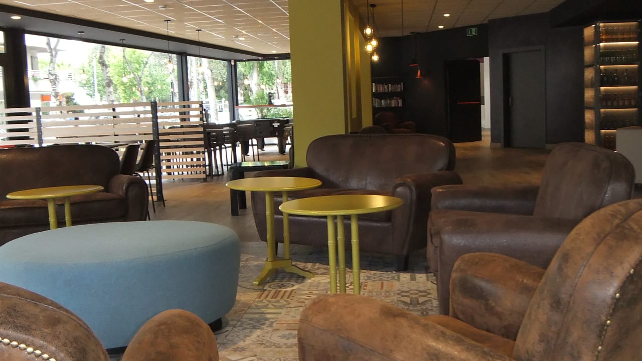 Sonstiges California Apartments