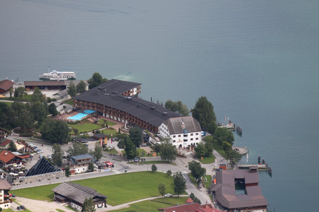 Blick von der Bergstation der Karwendelbahn aja Fürstenhaus am Achensee