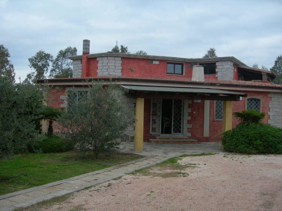 Gesamtansicht Sardafit Nr. 555a - Surfer's Traumhaus an zwei Sandstränden