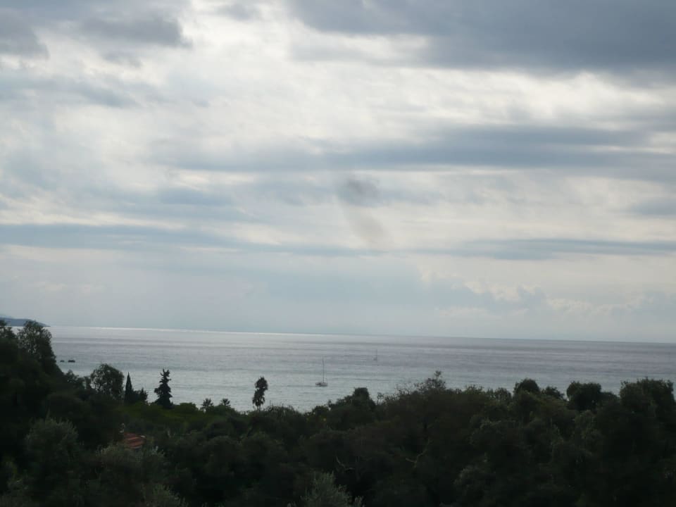 View Golden Bay Suites & Maisonettes