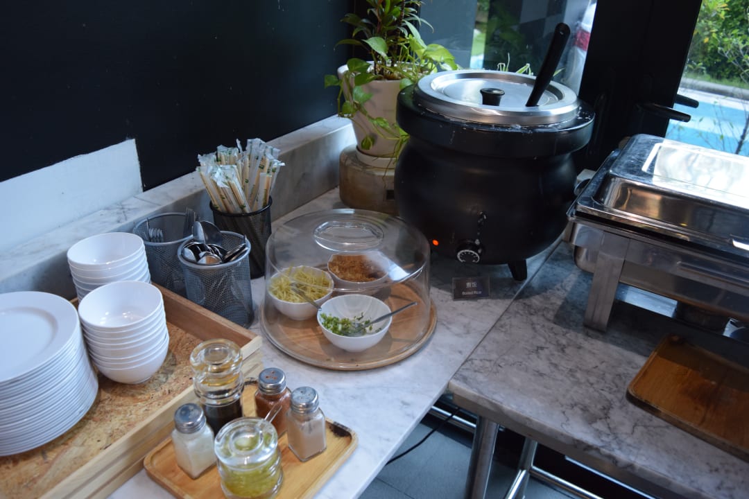 Frühstück in Buffet-Form (Teilansicht) Blu Monkey Phuket Phangnga Road