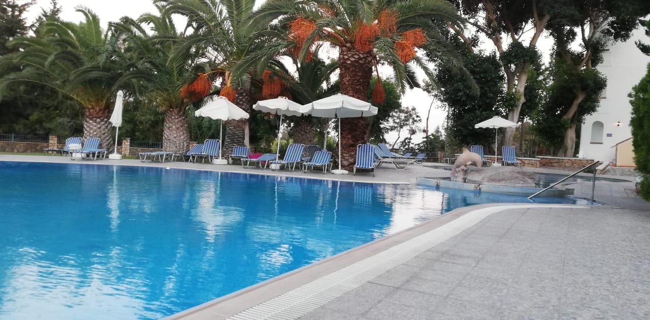 Pool Ekaterini Hotel