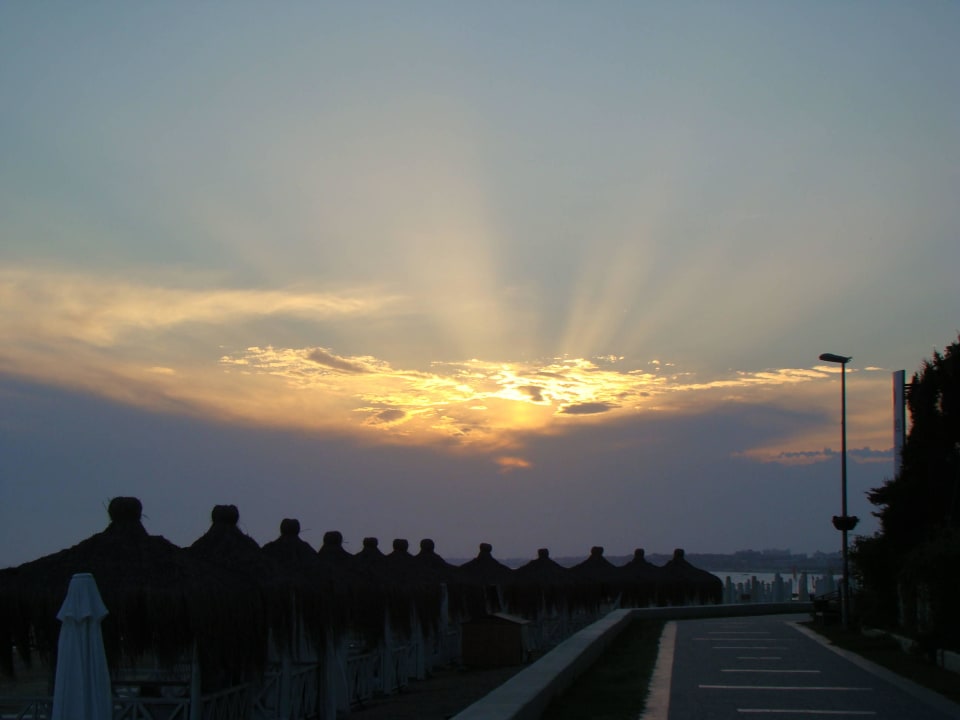 Strandpromenade PALOMA Perissia