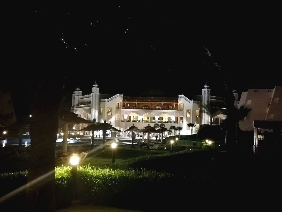 Blick auf die Lobby  Jasmine Palace Resort & Spa