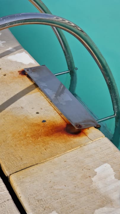 Pool Hotel Rosa Beach