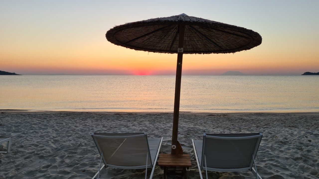 Strand Alexandra Golden Boutique - Adults only