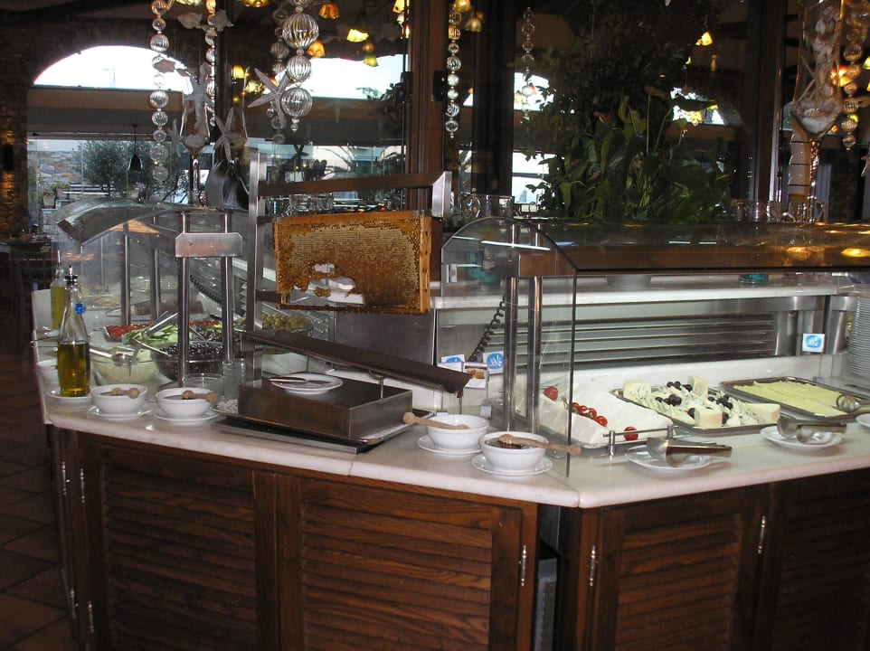 Buffet Anthemus Sea Beach Hotel & Spa