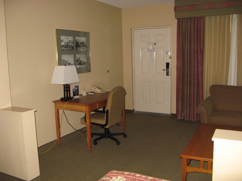 Zimmer Best Western Plus Hotel Kings Inn & Suites