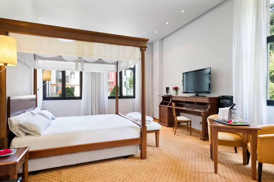 Zimmer Hotel Abba Burgos