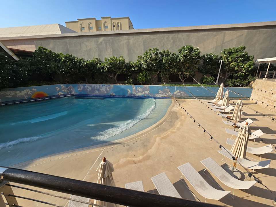 Pool The Westin Doha Hotel & Spa