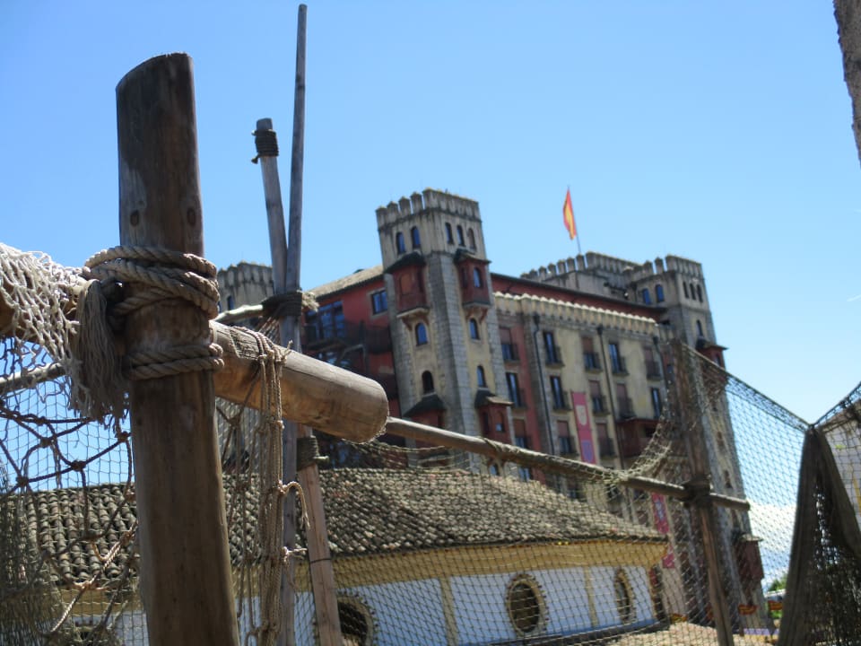 Außenansicht Hotel Castillo Alcazar Europa-Park