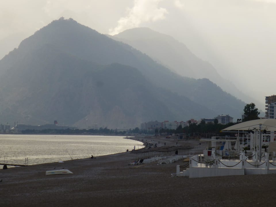 Atemberaubendes Panorama .... Hotel SU & Aqualand