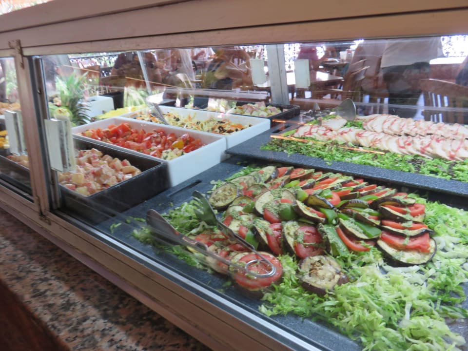 Salatbuffet der Poolbar Hotel Riu Tequila