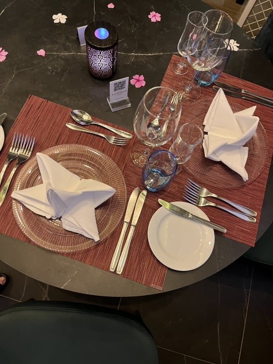 Gastro Hotel Riu Karamboa